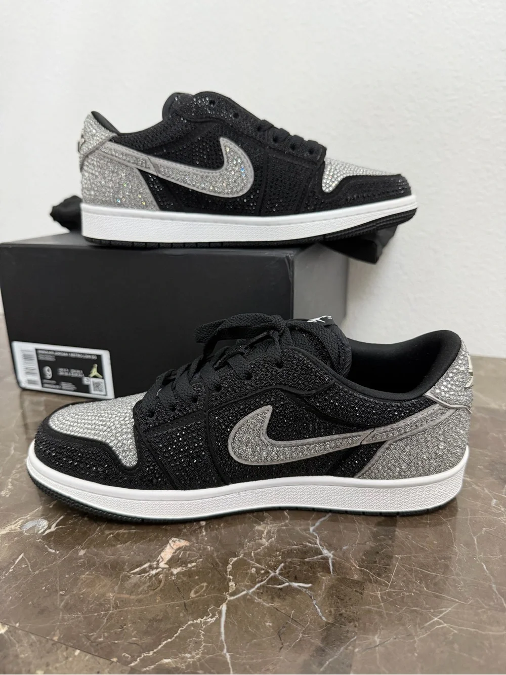 New! Women’s Jordan 1 Retro Low OG Swarovski Crystal Sneakers, Size 9 Fits Men’s